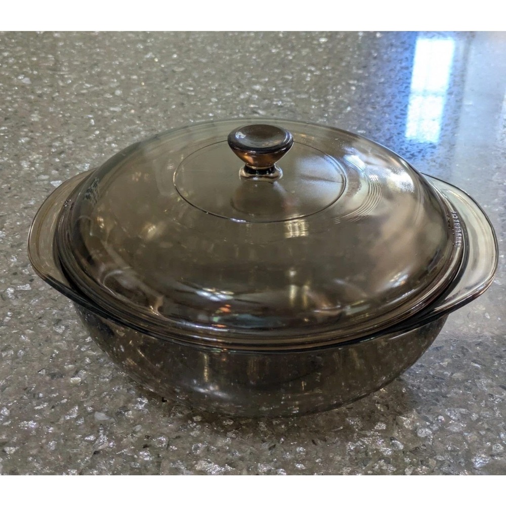 Vintage Pyrex Amber Brown Glass Casserole Bowl With Lid 024 624-C 2L USA